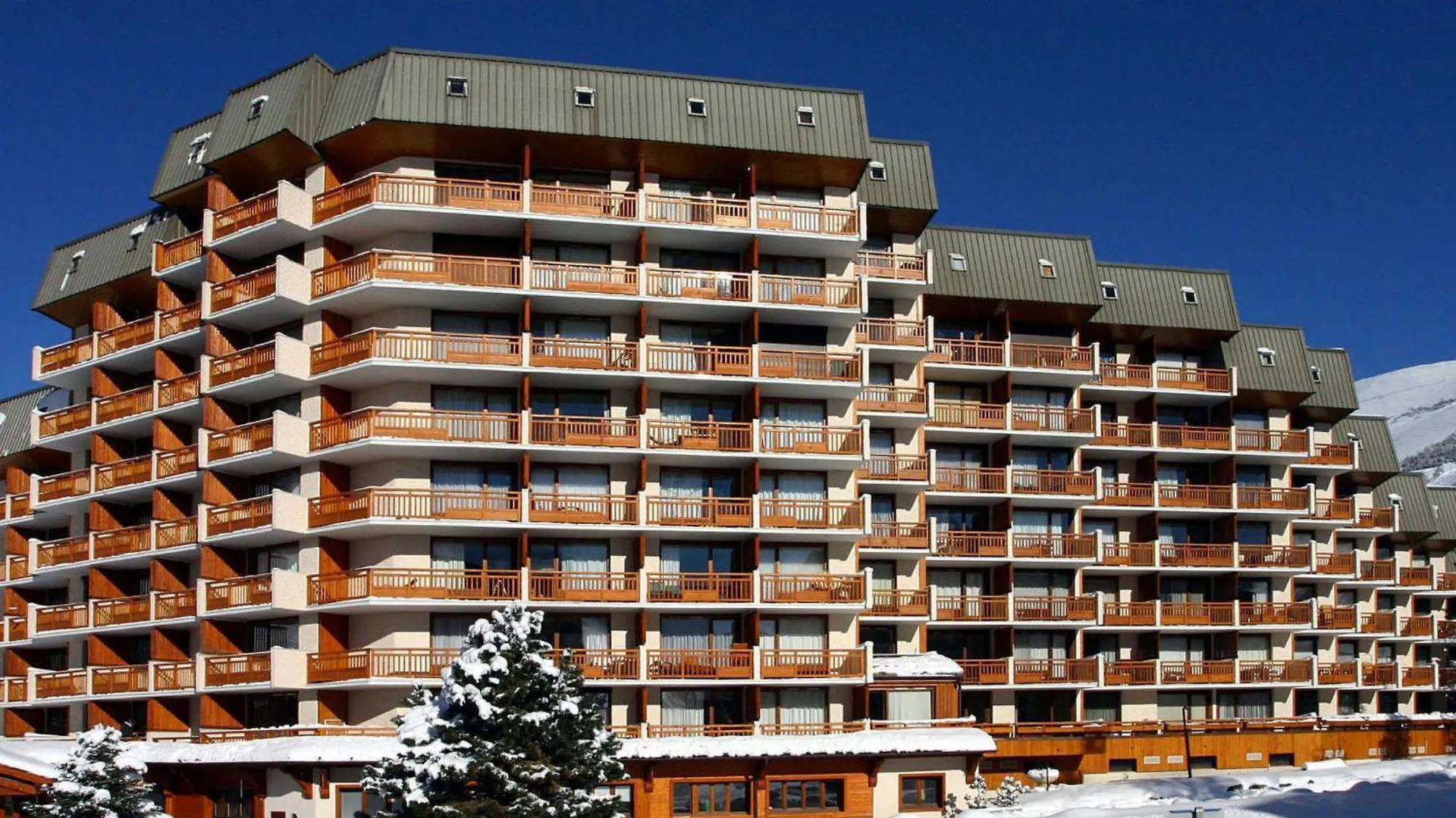 Apartment Studio Meijotel A By Interhome Les Deux Alpes